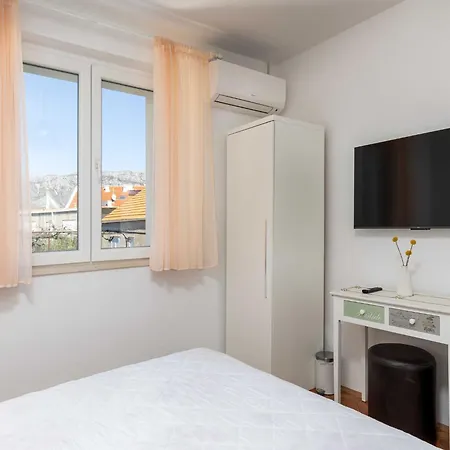 Apartment Vulic - Double With Shared Bathroom